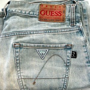Guess Vintage Mens Denim Jeans 34x32 distressed light wash EUC